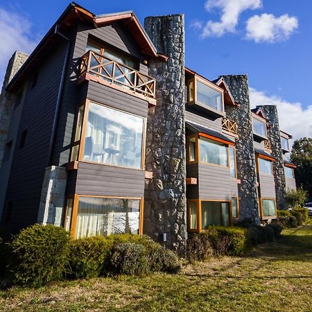 Los Robles Apart & Spa Сан-Карлос-де-Барилоче Экстерьер фото