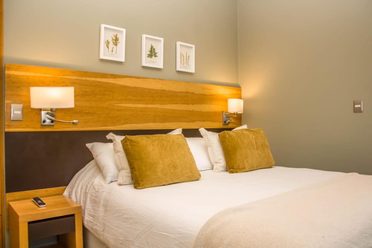 Los Robles Apart & Spa Сан-Карлос-де-Барилоче Экстерьер фото