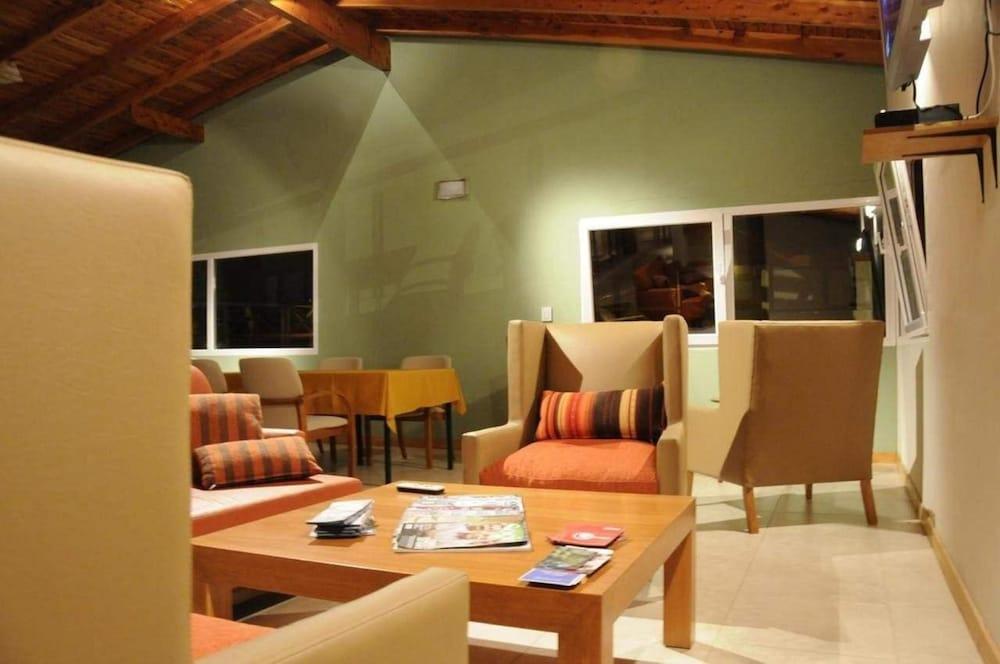 Los Robles Apart & Spa Сан-Карлос-де-Барилоче Экстерьер фото