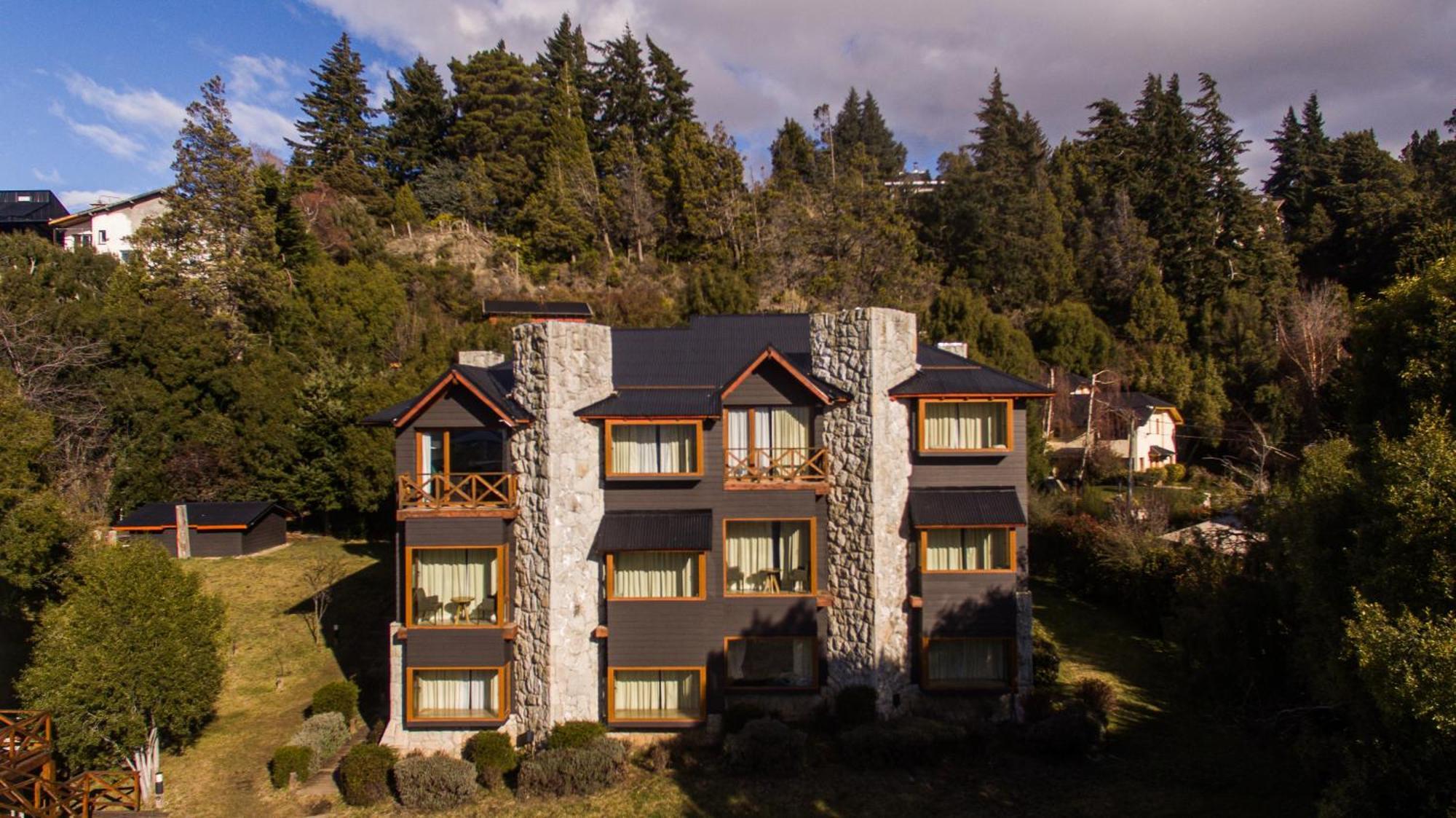 Los Robles Apart & Spa Сан-Карлос-де-Барилоче Экстерьер фото