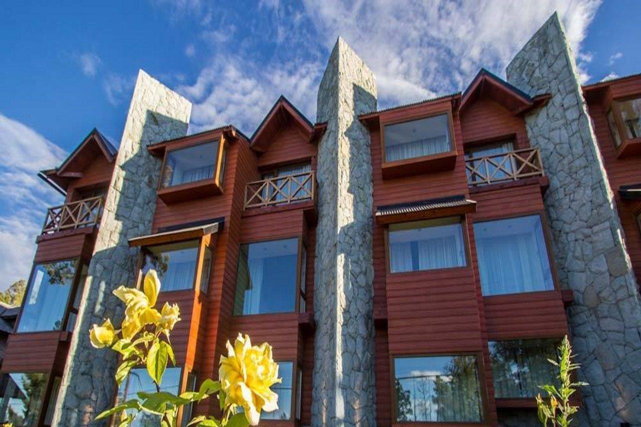 Los Robles Apart & Spa Сан-Карлос-де-Барилоче Экстерьер фото