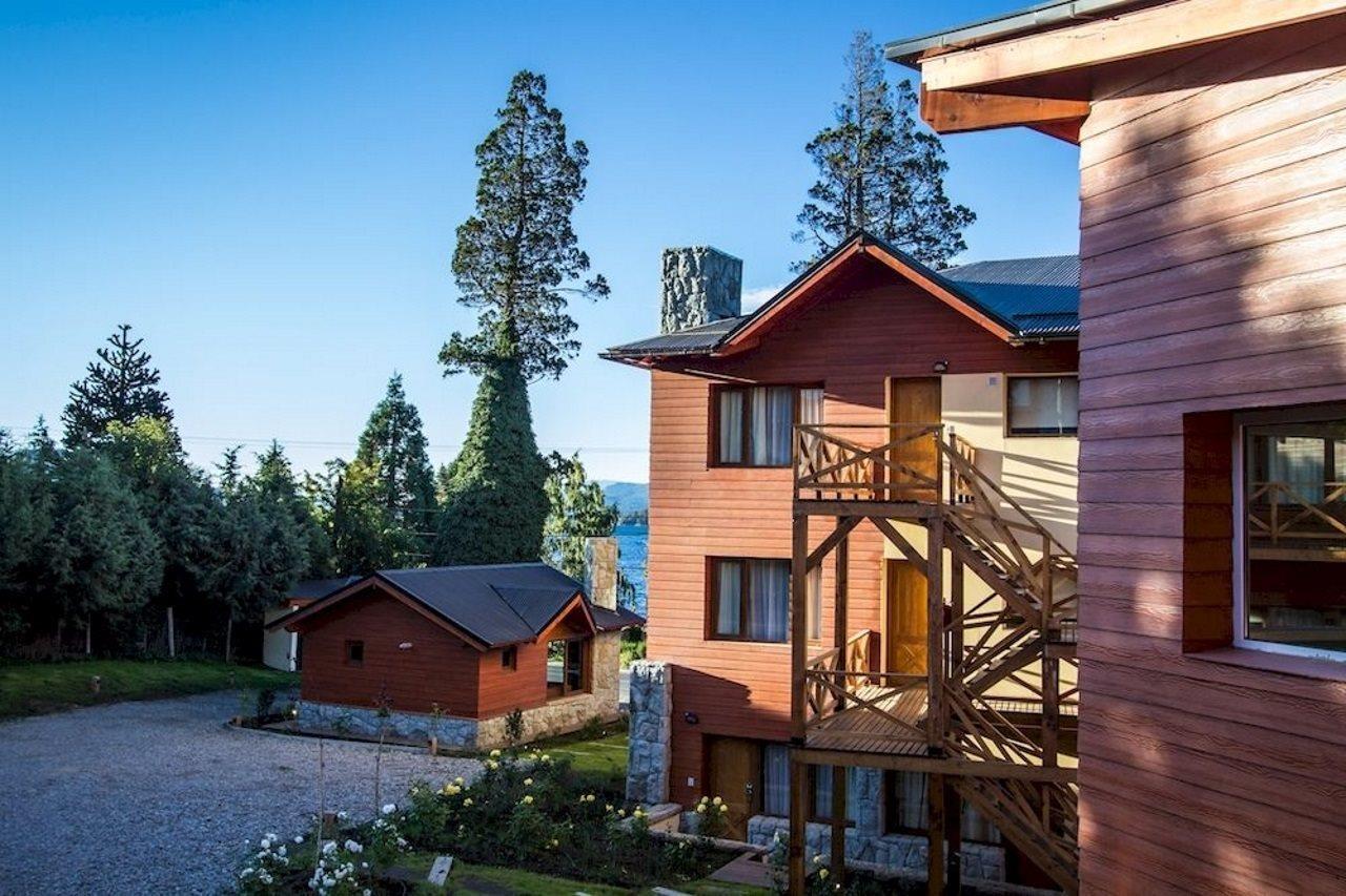 Los Robles Apart & Spa Сан-Карлос-де-Барилоче Экстерьер фото