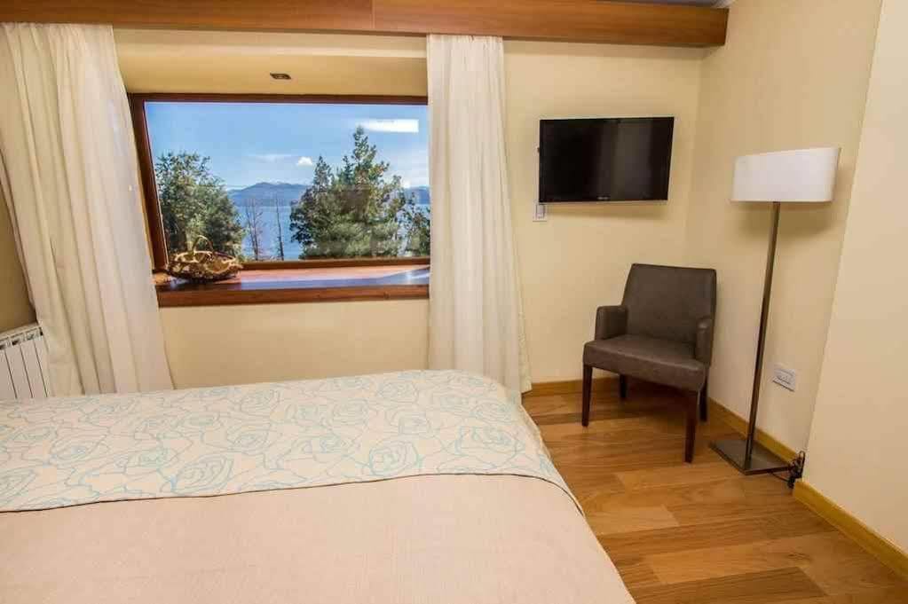 Los Robles Apart & Spa Сан-Карлос-де-Барилоче Экстерьер фото