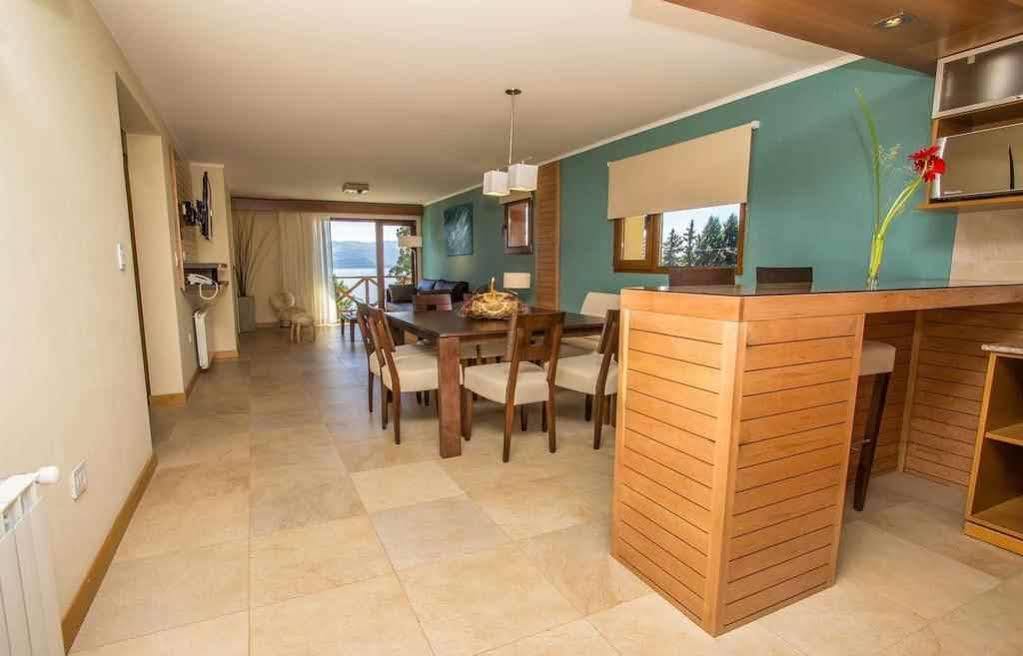 Los Robles Apart & Spa Сан-Карлос-де-Барилоче Экстерьер фото